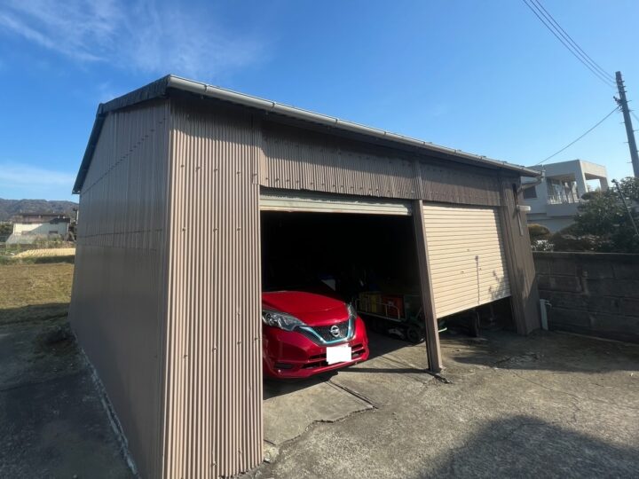 【紀の川市】　N様邸<br>『ビスケットブラウンの車庫が穏やかな印象の素敵な仕上がりに…✧₊°』