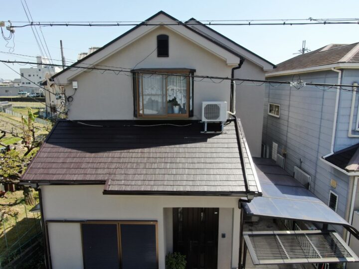 【岩出市】　Ｋ様邸<br>『人気色のベージュをあしらった外壁にブラウンの屋根が際立つ明るい印象の素敵なお家に…✧₊°』