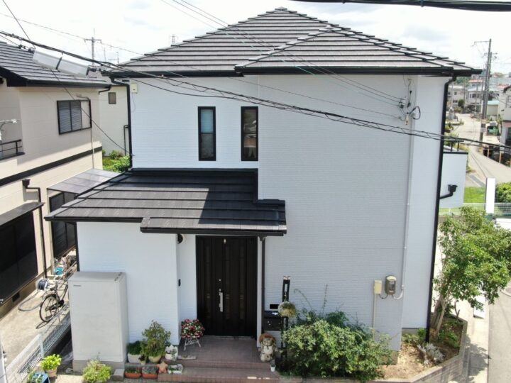【和歌山市】　H様邸<br>『パールホワイトのアクセントが素敵で新築のような仕上がりに…✧₊°』