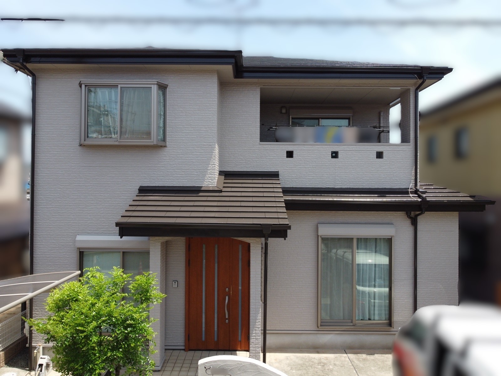 【和歌山市】O様邸『人気の高い明るめのグレージュ系の外壁とブラウン系の屋根で、光沢感を持たせつつ落ち着いた色合いの仕上がりに…✧₊°』
