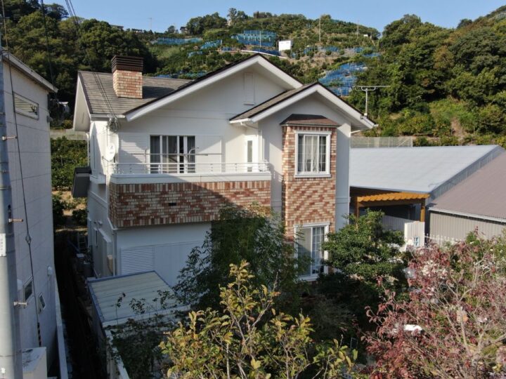 【海南市】　W様邸<br>『パールホワイトの外壁がおしゃれで可愛らしい素敵な仕上がりに…✧₊°』