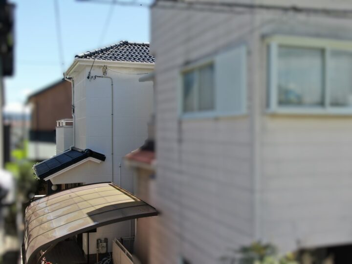 【和歌山市】N様邸<br>『外壁はピュアホワイトのワントーン、アクセント部分にスカイブルーを施工し、光沢感溢れる素敵な仕上がりに…✧₊°』