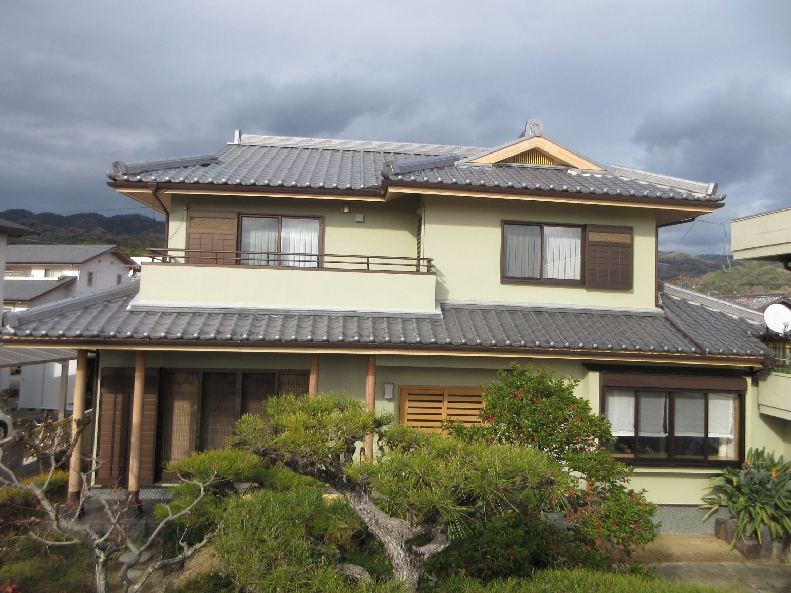 【紀の川市】T様邸『リーフグリーンの外壁が和風な雰囲気にマッチした素敵な仕上がりに…✧₊°』