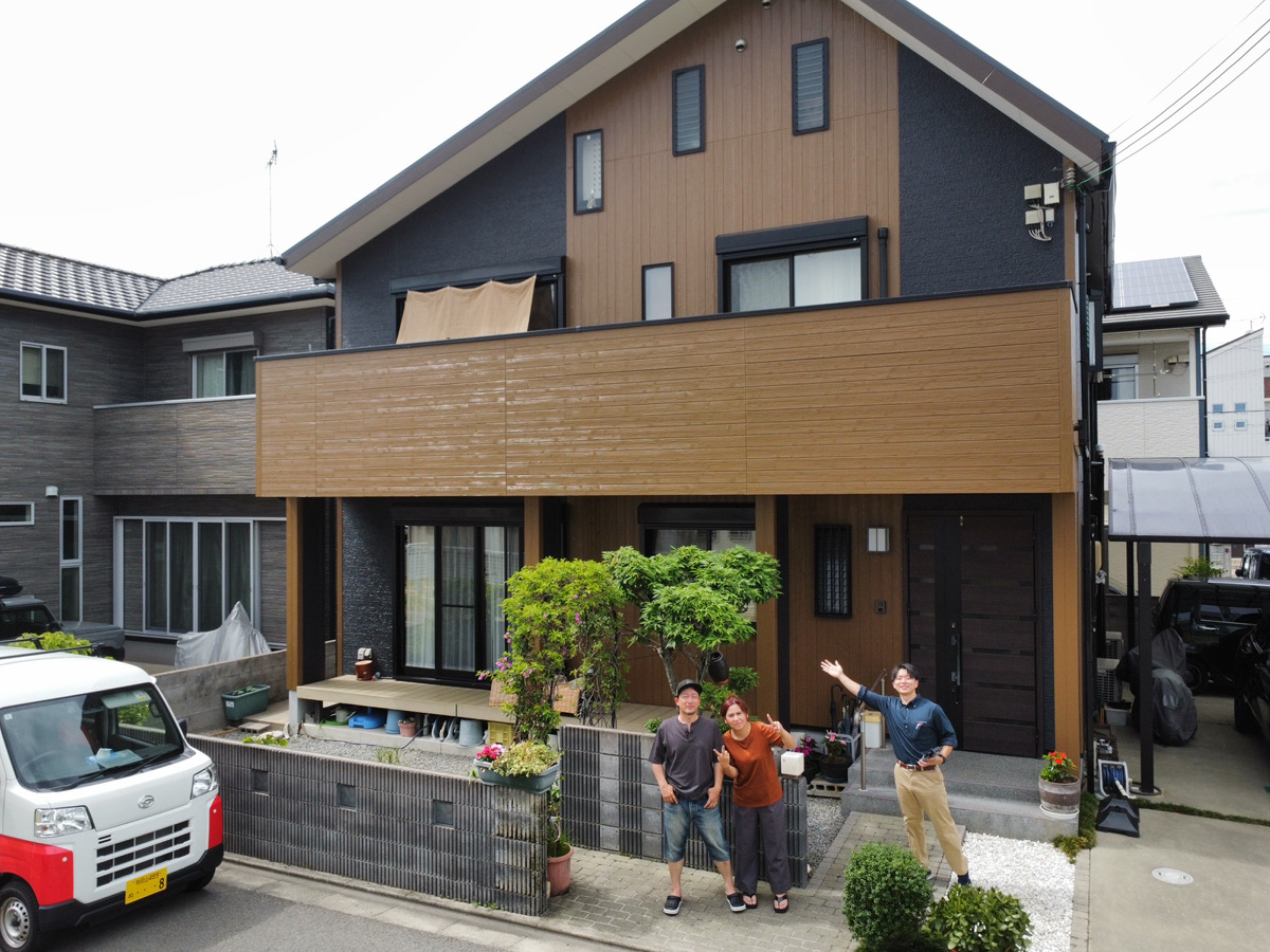 【和歌山市】N様邸『深みのあるディープグレー系の外壁とブラウン系のアクセント部で、重厚感のある落ち着いた風合いの仕上がりに…✧₊°』