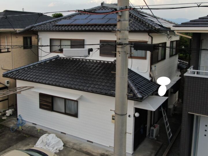 【紀の川市】U様邸<br>『ホワイトの外壁が青空に映える素敵な仕上がりに…✧₊°』
