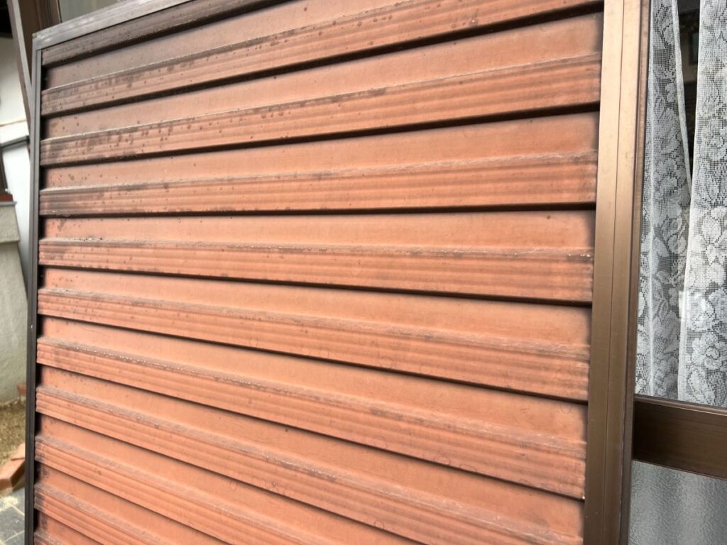 外壁塗装 大阪府泉南郡 I様邸 施工前の雨戸