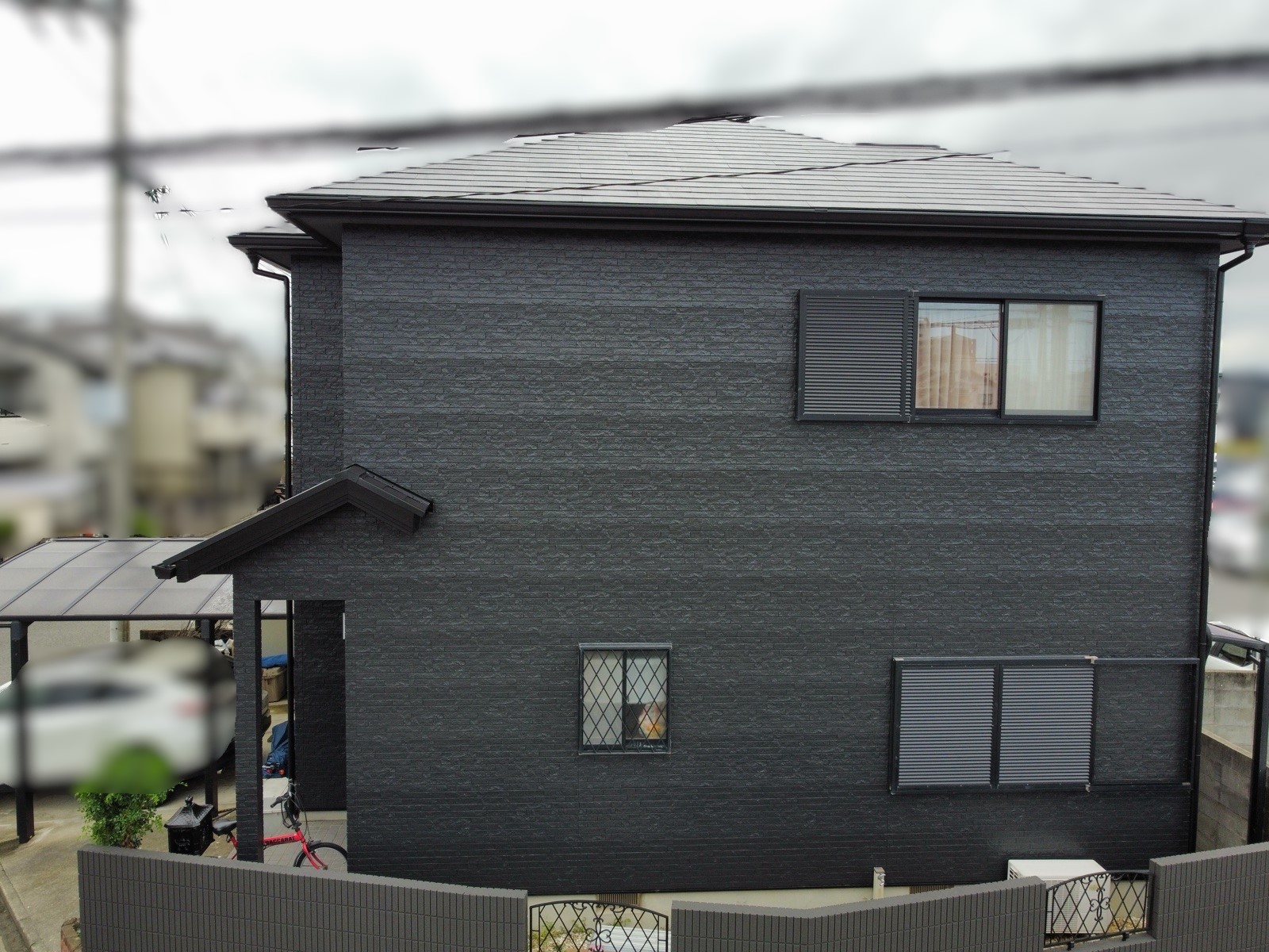 【和歌山市】S様邸『落ち着いた色合いのグレー系の外壁と屋根で、重厚感のある落ち着いた雰囲気の仕上がりに…✧₊°』