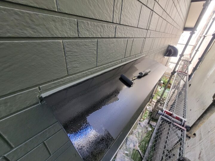 庇(上塗り2回目)