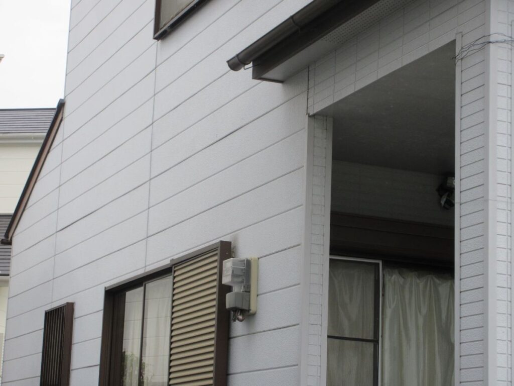 外壁塗装 屋根塗装 岩出市 M様邸 外壁 施工前2