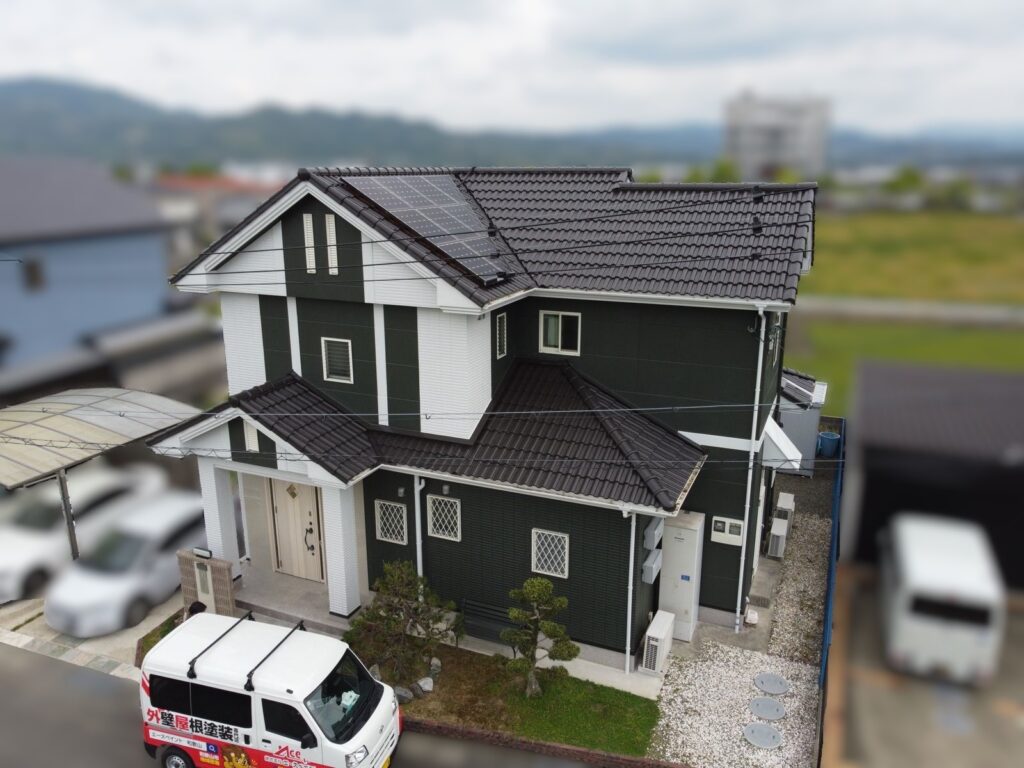 外壁塗装 屋根塗装 紀の川市 I様邸 施工後の全景3