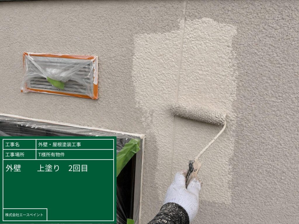 外壁塗装 屋根塗装 大阪府阪南市 T様所有物件 外壁上塗り