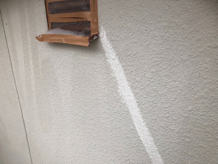 【泉南市】　K様邸　外壁塗装・屋根塗装工事<br>『ホワイトの外壁にブラウンの屋根と付帯部が引き立つ素敵な仕上がりに…✧₊°』10