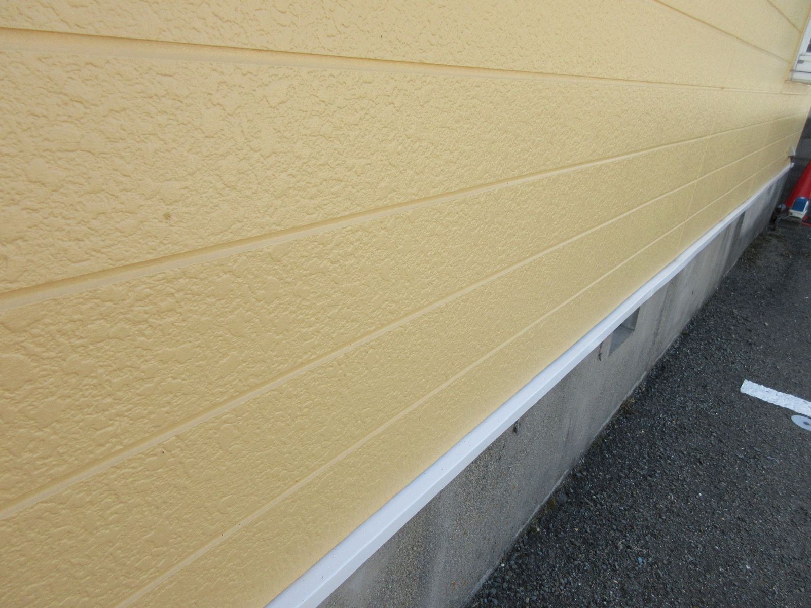 【和歌山市】K様邸　外壁塗装・屋根塗装ハイツ<br>『朱色の屋根に黄色の外壁が可愛い素敵なハイツになりました…✧₊°』12