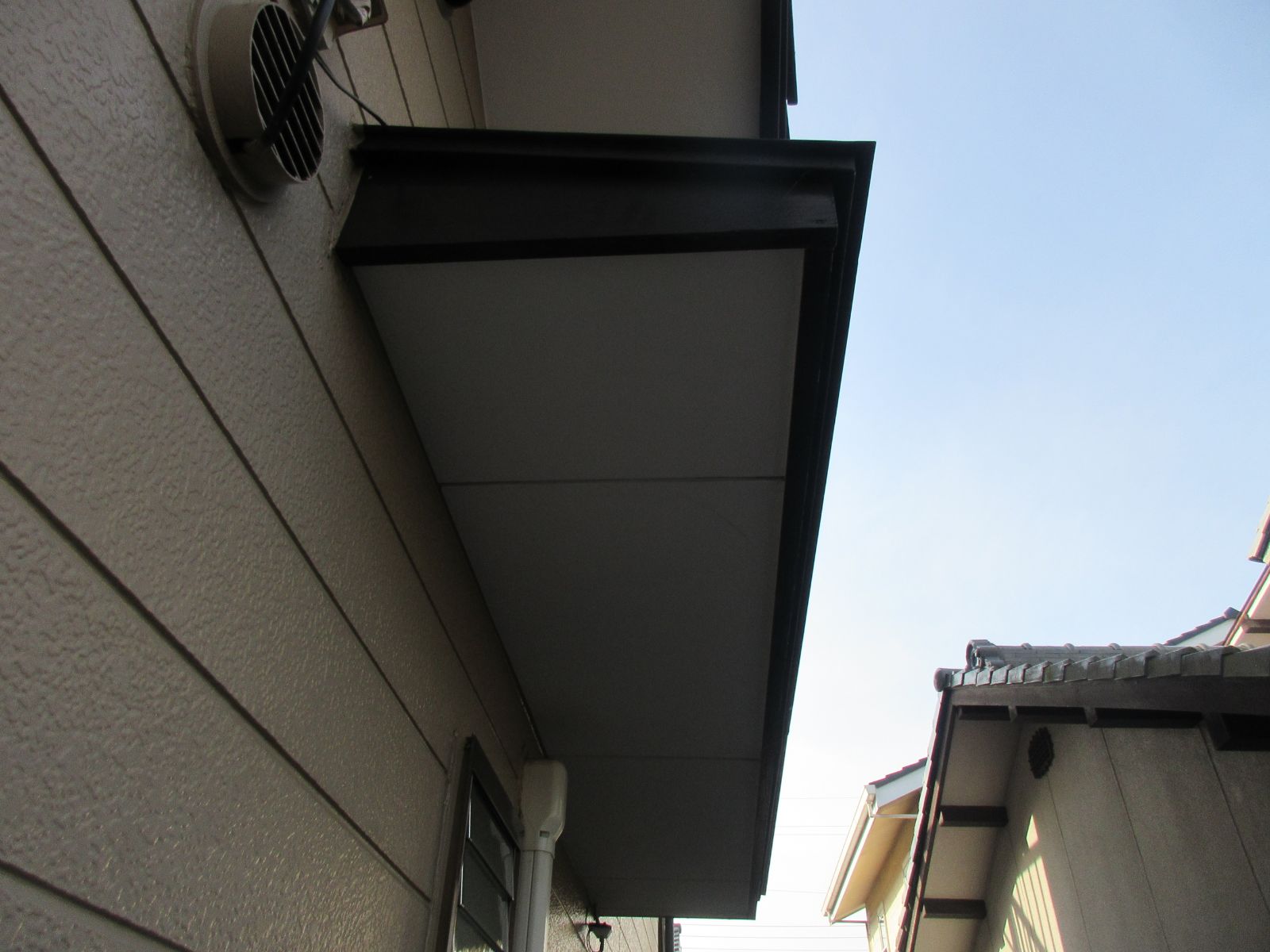 【紀の川市】外壁塗装・鼻隠し板金カバー工法(木部→ガルバリウム鋼板)工事・N様邸 『外壁と各部分の施工で新築時の美しさへ、、♪』 7