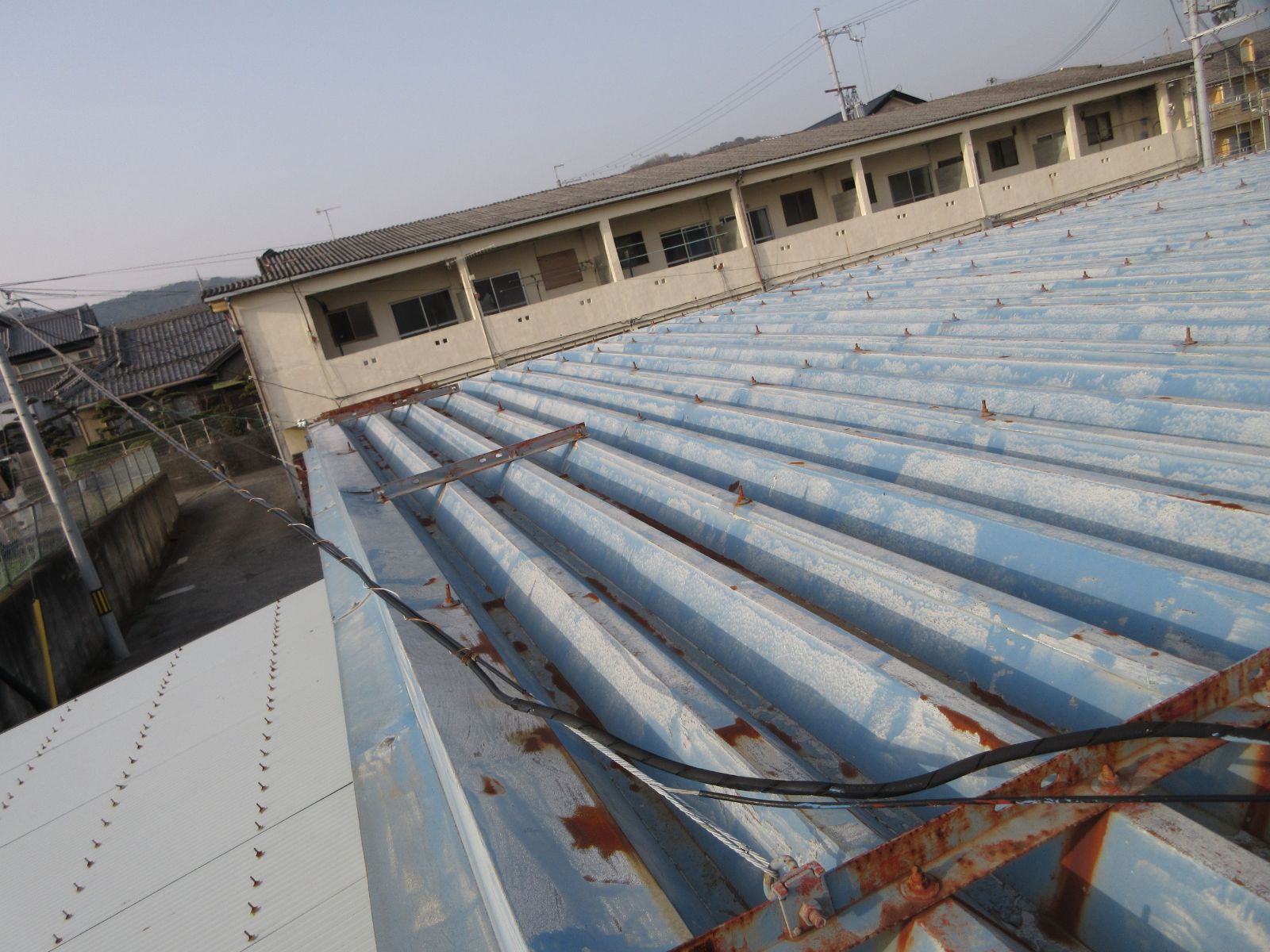 【和歌山市】屋根塗装・Y様アパート<br>『仕上がり性に優れ、高い光沢のある塗料で<br>鮮やかな緑色の屋根へ生まれ変わりました…✧₊°』7
