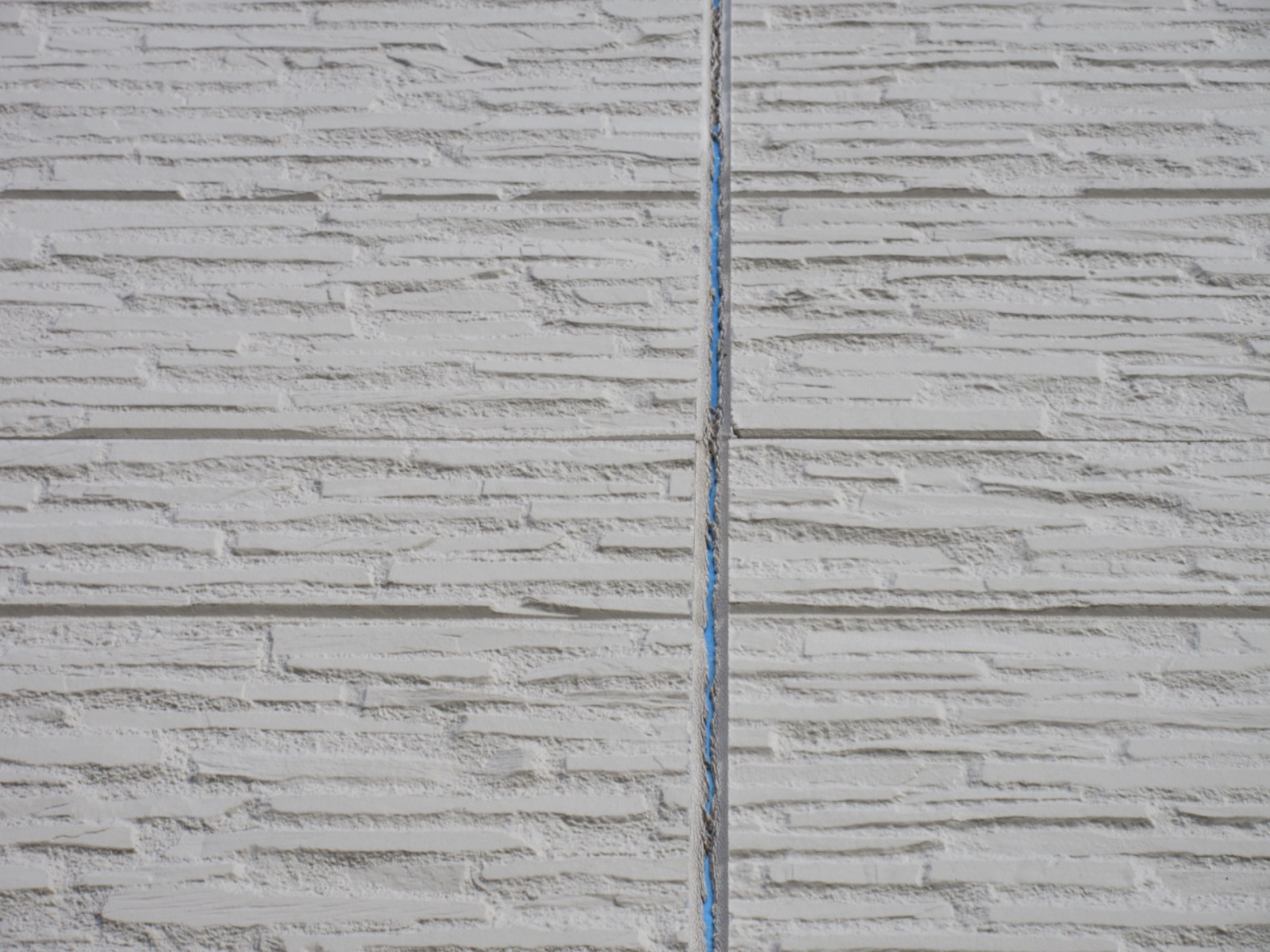 【和歌山市】　T様邸　外壁塗装工事<br>『レンガ調の外壁アクセントを活かしたクリヤー塗装で洋瓦が目を引く新築の様な仕上がりに…✧₊°』5