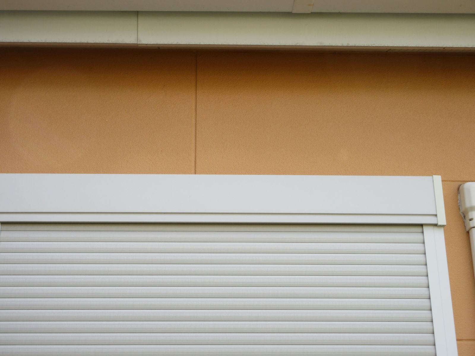 【和歌山市】外壁塗装・U様邸<br>『紫外線による色褪せを抑止し思い出のあるオレンジの外壁にこだわった明るい印象のお家に…✧₊°』　　　　　　　　　　　　　　　　7