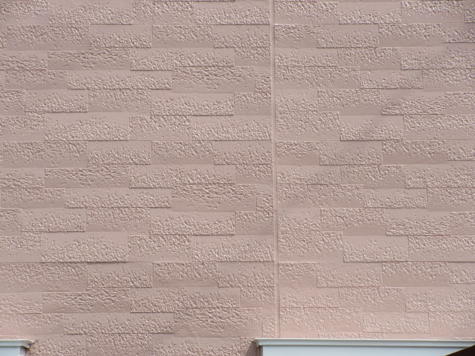 【岩出市】N様邸　外壁塗装・屋根塗装<br>『コーラルピンクの外壁にホワイトの付帯部が印象的な可愛らしい素敵なお家に…✧₊°』14