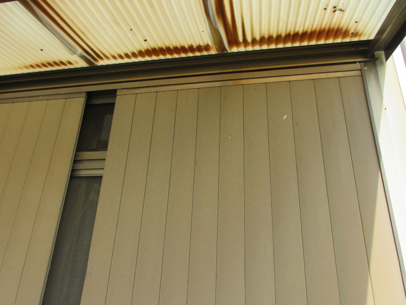 【和歌山市】Ｔ様邸　外壁・屋根塗装工事<br>『ピンクベージュの外壁でモダンに大変身した新築のような仕上がりに…✧₊°』インテグラルコート塗布17