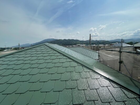 【紀の川市】　M様邸<br>『鮮やかなグリーンの屋根が青空に映える素敵なお家に….°˖✧*✧˖°』