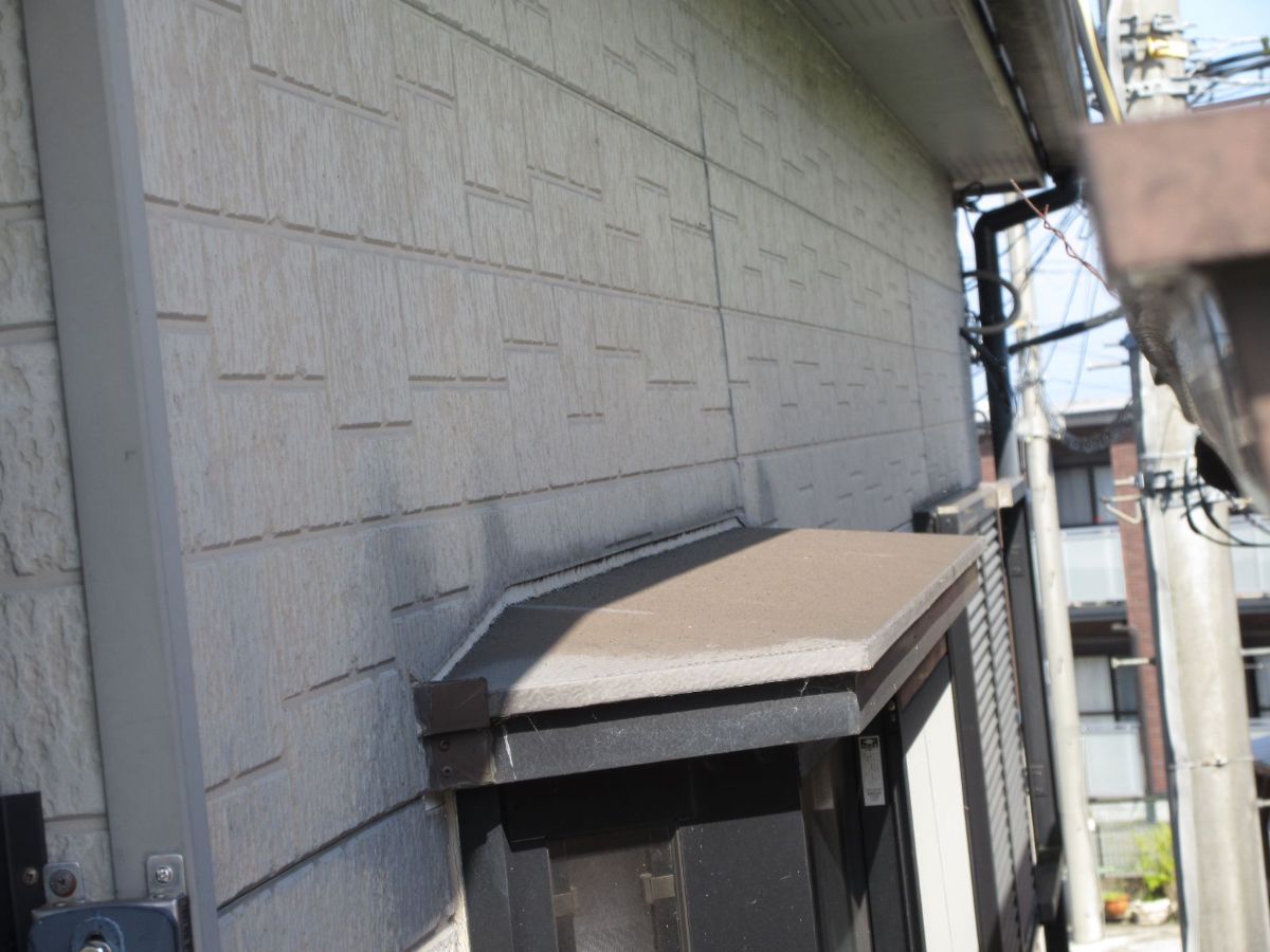 【岸和田市】　K様邸<br>『クリームの外壁にワインレッドの屋根が映える上品に輝くお家に…°˖✧*✧˖°』　インテグラルコート塗布11