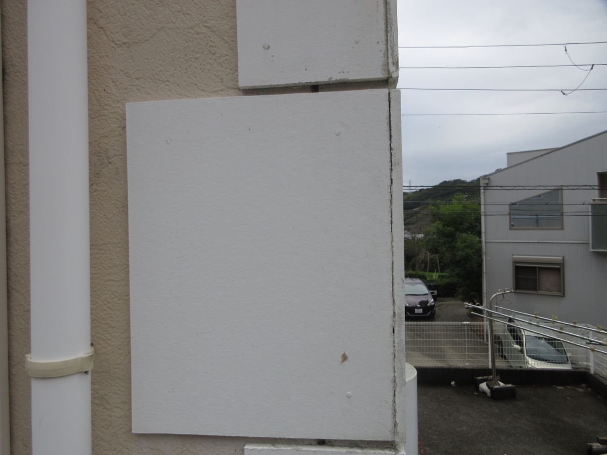 【海南市】 O様邸<br>『住宅のデザインを活かしたベージュの外壁でおしゃれな洗練された仕上がりに…˖✧』5