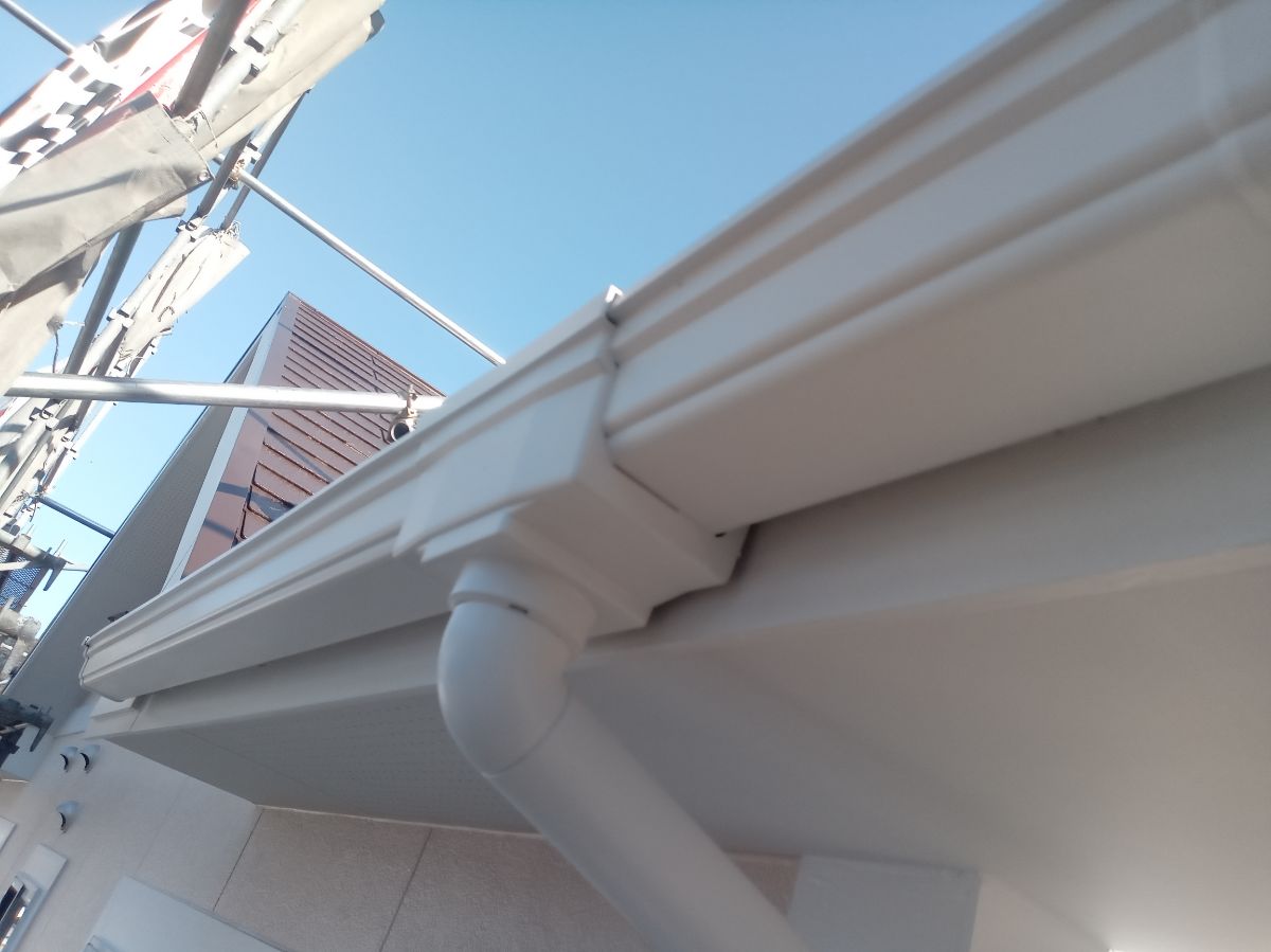 【海南市】 O様邸<br>『住宅のデザインを活かしたベージュの外壁でおしゃれな洗練された仕上がりに…˖✧』20