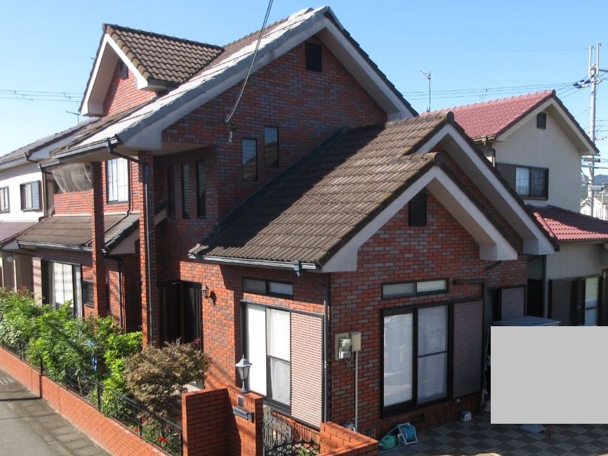 【岩出市】 K様邸<br>『シャインレッドの洋瓦がレンガの外壁にマッチした高級感溢れる外観に…✧』1