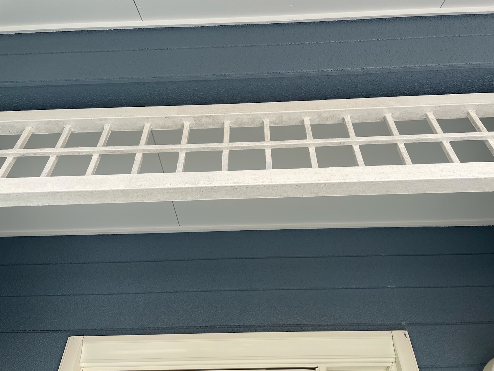 【橋本市】　H様邸<br>『ヒヤシンスブルーの外壁にホワイトの窓枠が映える素敵なお家に✧』　　インテグラルコート塗布16
