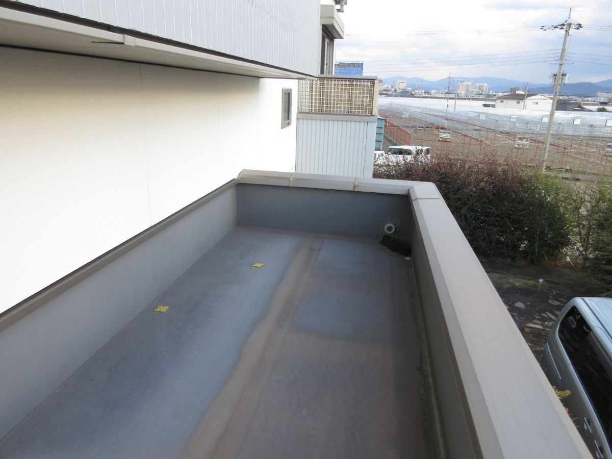 【和歌山市】　K様邸<br>『ブルー系のツートンカラーで仕上げた外壁にナスコンカラーの屋根で爽やかな印象のお家に…✧₊°』19