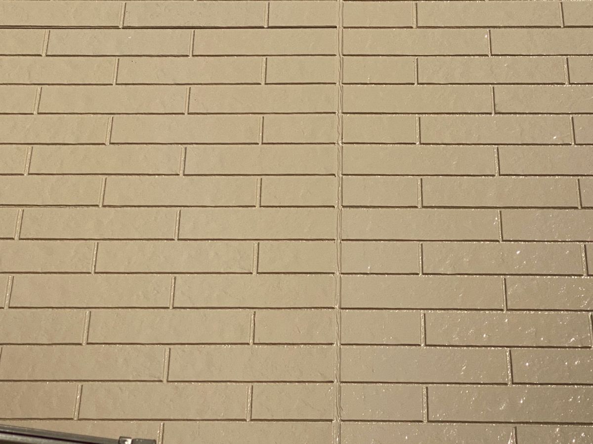 【和歌山市】　M様邸<br>『重厚感あるベージュの外壁に落ち着いたブラウンの付帯部が素敵な仕上がりに…』インテグラルコート塗布4