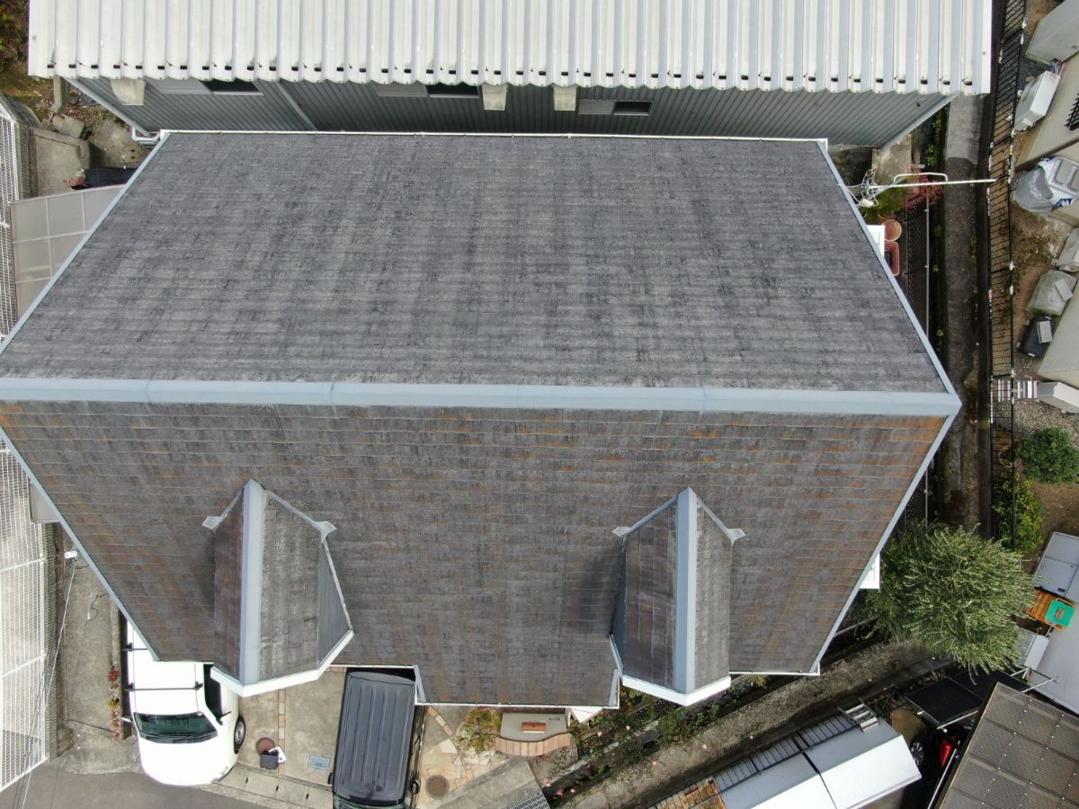 【岩出市】　I様邸<br>『ライトグレーの外壁にディープグレーの屋根が際立つ海外風の素敵なお家に…✧₊°』ウルトラTOP塗布5