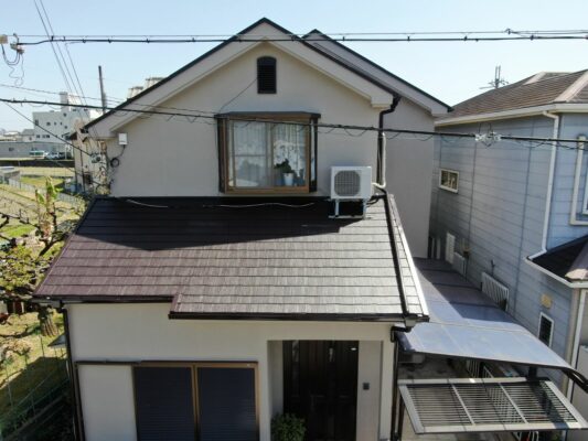 【岩出市】　Ｋ様邸<br>『人気色のベージュをあしらった外壁にブラウンの屋根が際立つ明るい印象の素敵なお家に…✧₊°』