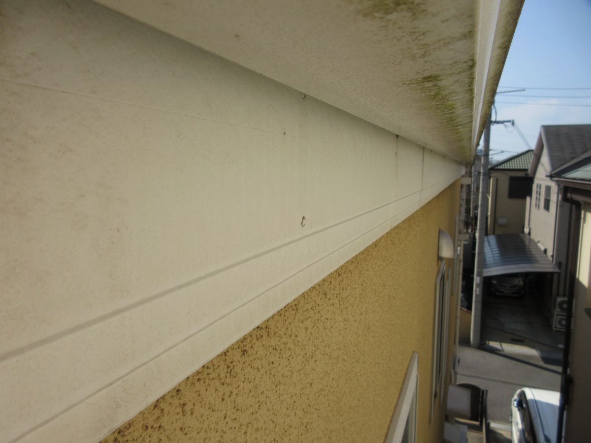 【和歌山市】　Ｕ様邸<br>『こだわりの洋瓦が引き立つクリームイエローの外壁で新築の様な仕上がりに…✧₊°』ウルトラTOP塗布13