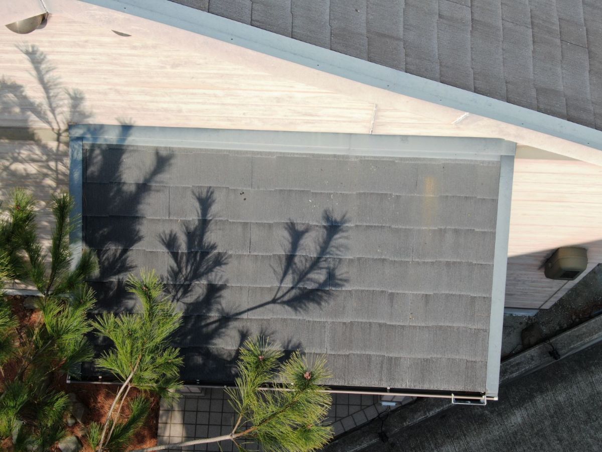 【和歌山市】　M様邸<br>『ダークグレーの重厚感ある外壁と全てを３分艶にまとめ高級感漂う仕上がりに…✧₊°』ウルトラTOP塗布5