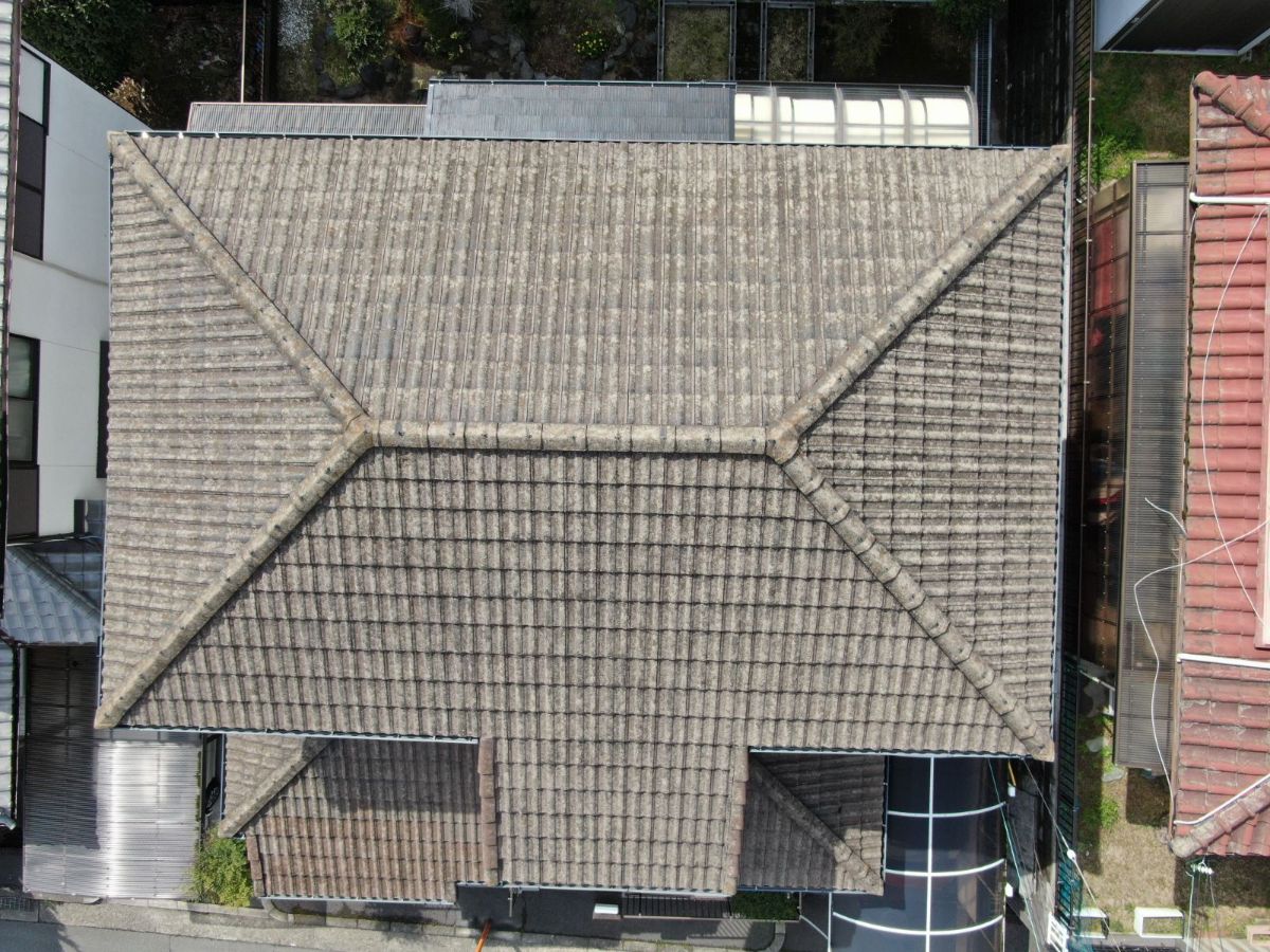 【和歌山市】　T様邸<br>『こだわりのダークグレージュで仕上げた屋根とグレージュの外壁がシックで素敵な仕上がりに…✧₊°』3