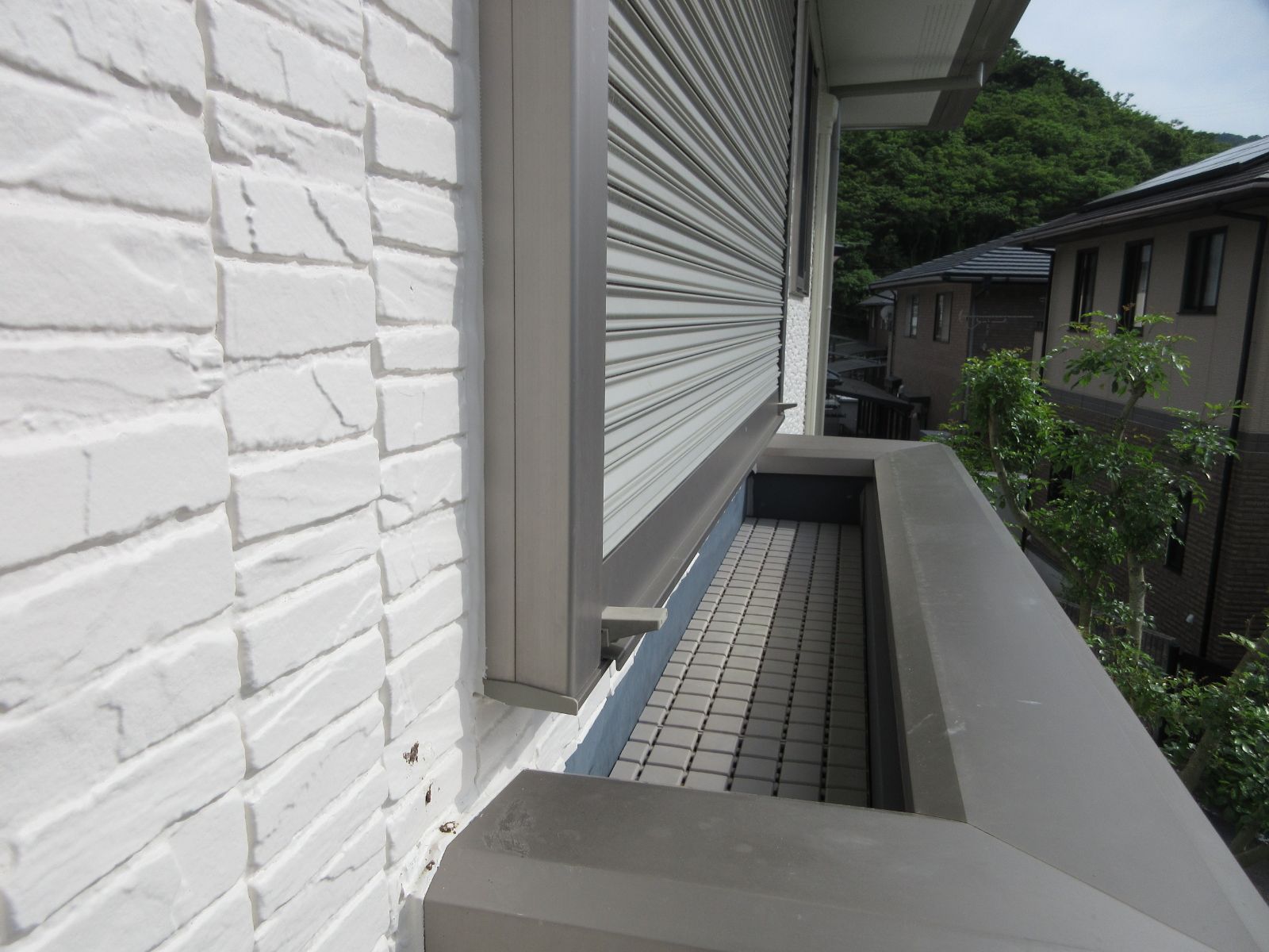 【海南市】 K様邸<br>『模様が際立つクリームホワイトの外壁にディープグレーの屋根が素敵な仕上がりのお家に…✧₊°』20