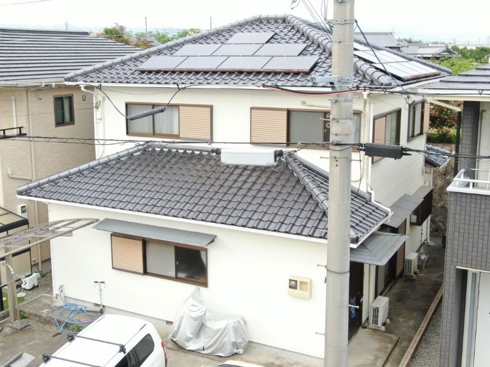 【紀の川市】 U様邸<br>『ホワイトの外壁が青空に映える素敵な仕上がりに…✧₊°』1