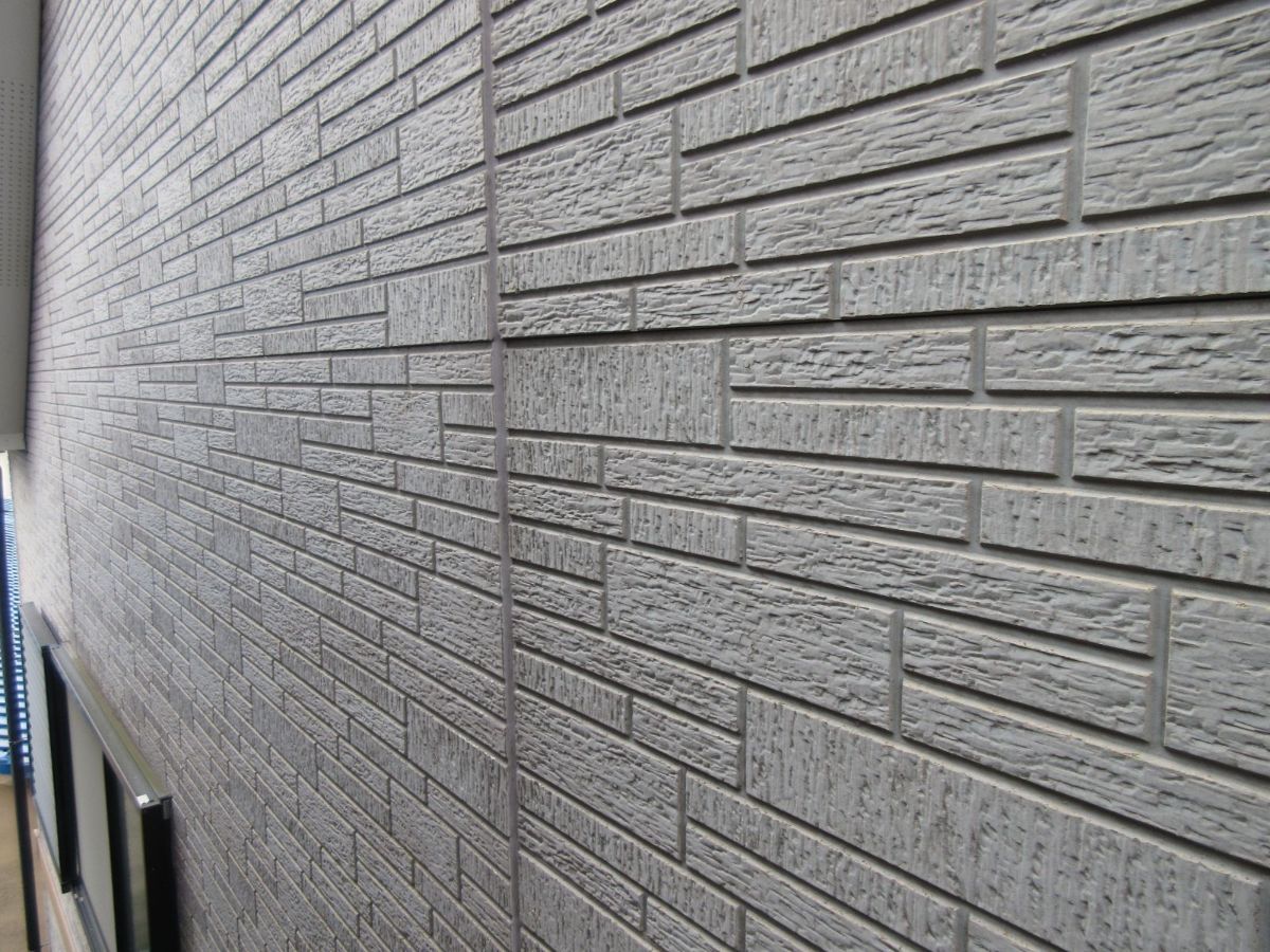 【和歌山市】　N様邸<br>『グレーで濃淡をつけた外壁がスタイリッシュで素敵な仕上がりに…✧₊°』ウルトラTOP塗布5