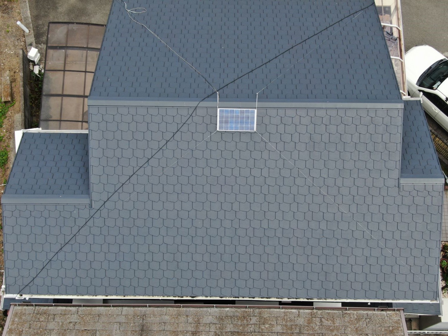 【岩出市】　H様邸<br>『ネイビーブルーの外壁にダークグレーの屋根が重厚感溢れる素敵な仕上がりに…✧₊°』ウルトラTOP塗布4