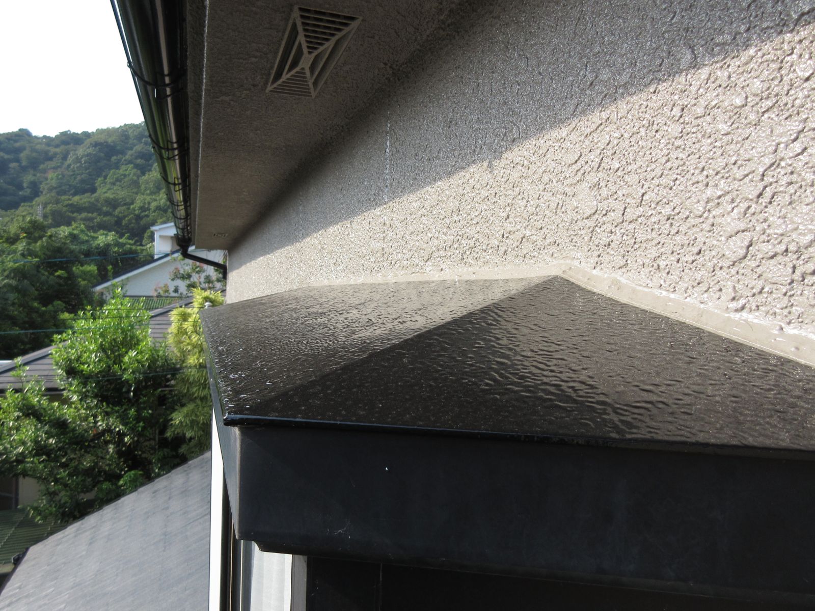 【和歌山市】　O様邸<br>『モスグレージュの外壁にブラックの屋根が落ち着いた印象の素敵な仕上がりに…✧₊°』12