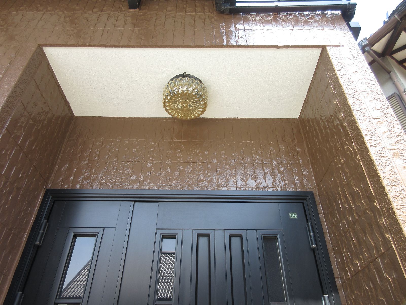 【和歌山市】 T様邸<br>『ブラウンの外壁にブラックの屋根が重厚感溢れる素敵な仕上がりに…✧₊°』8
