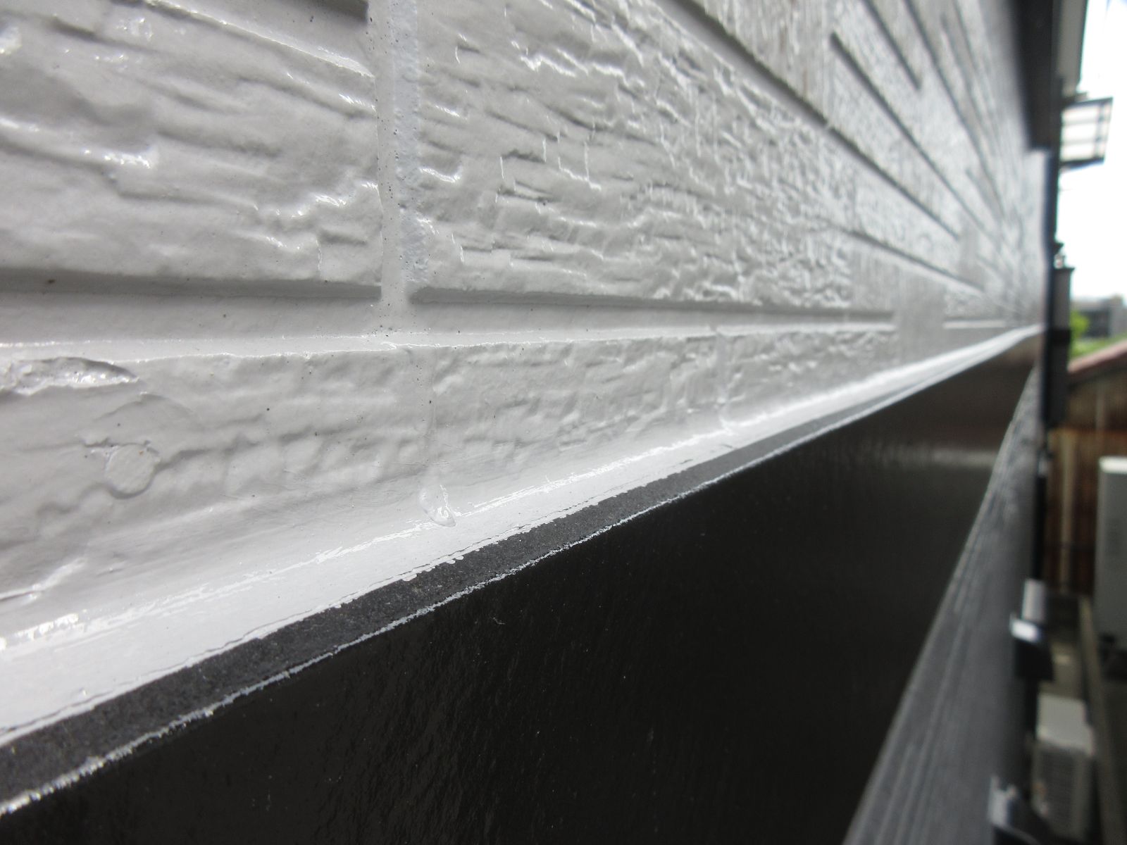【和歌山市】　N様邸<br>『グレーで濃淡をつけた外壁がスタイリッシュで素敵な仕上がりに…✧₊°』ウルトラTOP塗布12