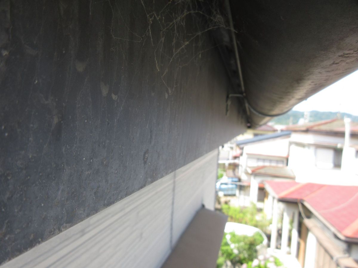 【和歌山市】　N様邸<br>『シャモアベージュの外壁にダークグレーの屋根がおしゃれで素敵な仕上がりに…✧₊°』9