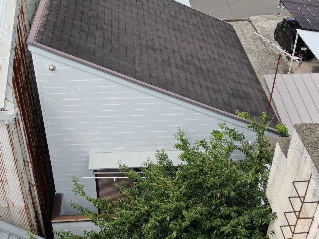 【和歌山市】　S様邸<br>『フレッシュベージュの外壁とダークグレーの屋根がおしゃれで素敵な仕上がりに…✧₊°』3