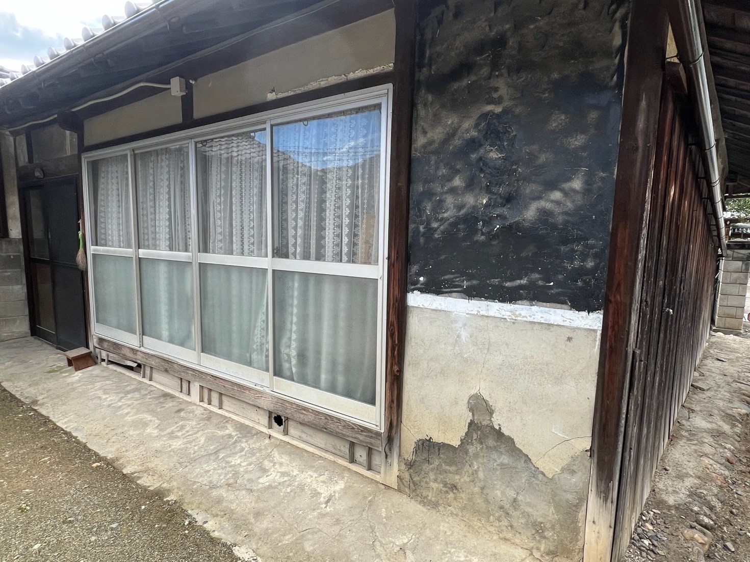 【橋本市】　H様邸<br>『外壁カバー工法で新築のような素敵な仕上がりに…✧₊°』1