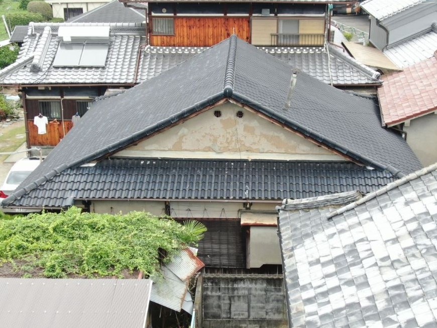 【橋本市】　H様邸<br>『耐久性抜群の外壁カバー工法とブラックの屋根が重厚感溢れる素敵な仕上がりに…✧₊°』7