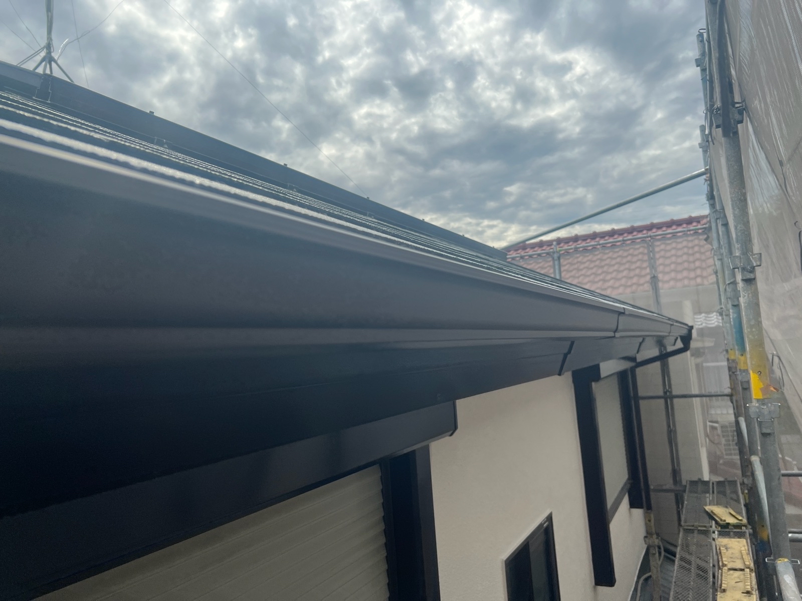【和歌山市】　S様邸<br>『グレージュの外壁にグリーンの屋根が上品な仕上がりに…✧₊°』ウルトラTOP塗布10