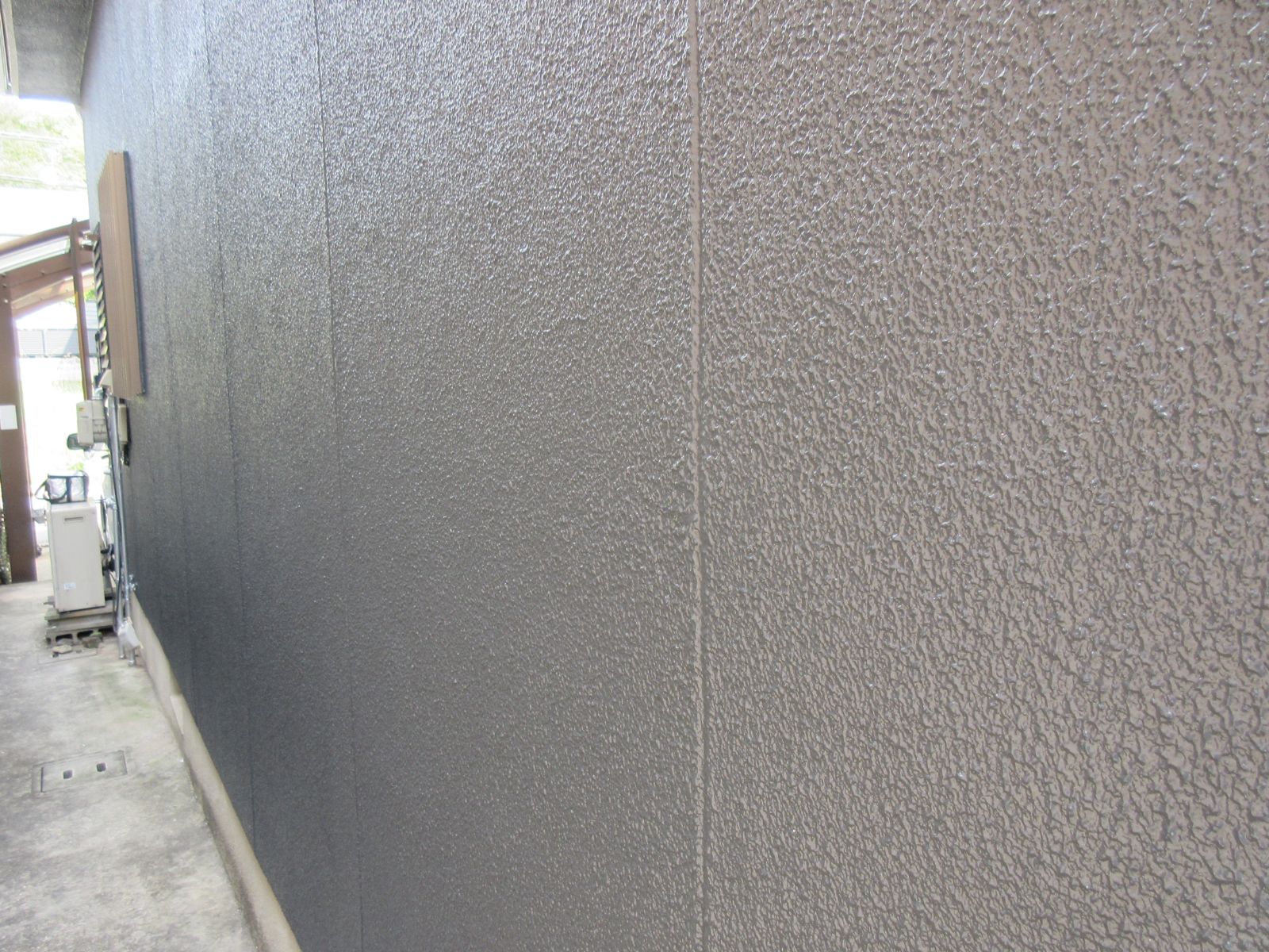 【和歌山市】　D様邸<br>『ダークグレーの外壁にブラックの屋根が重厚感溢れる素敵な仕上がりに…✧₊°』インテグラルコート塗布8