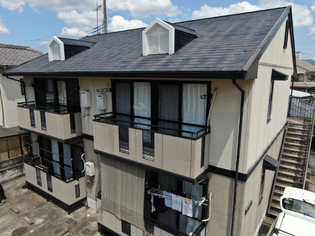 【和歌山市】　Ｅ様邸<br>『グレージュで統一された外壁と屋根が落ち着いた印象で素敵な仕上がりに…✧₊°』1